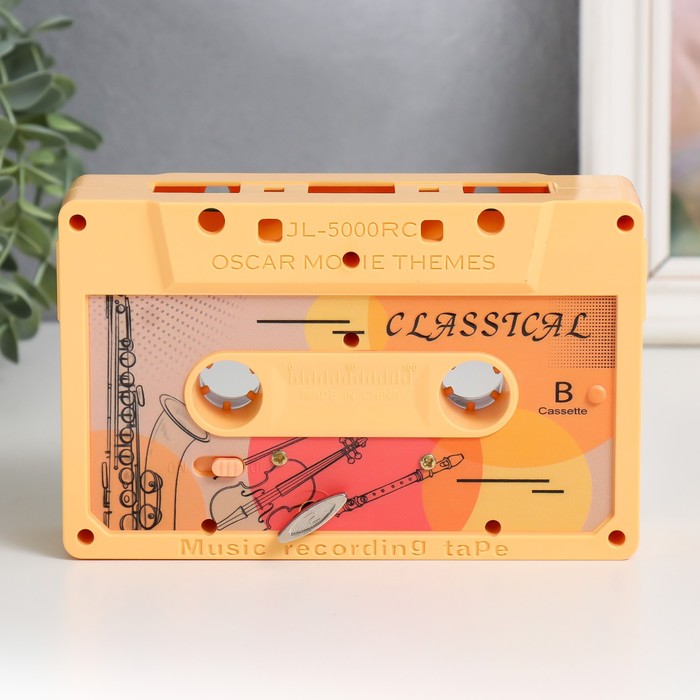 Сувенир музыкальный механический "Аудиокассета. Классика" 17х11х5 см