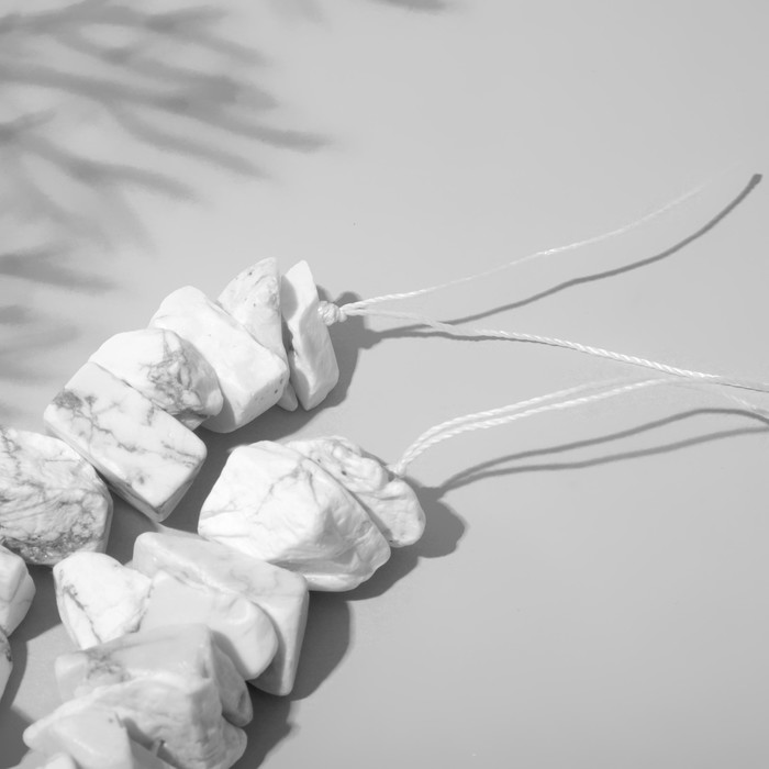 

Бусины на нити галтовка необработанная "Кахолонг", 38-40см