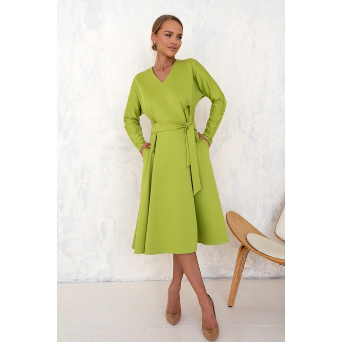 Платье женское, размер 52, цвет светло-зелёный 5252