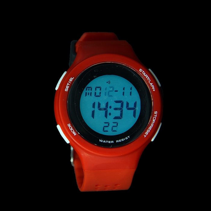 Часы наручные мужские электронные на силиконовом ремешке, цвет красный