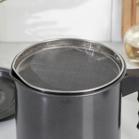 

УЦЕНКА Контейнер для отделения масла и бульона, с ситом 1,7 л, 19×16×17,5 см, антипригарное покрытие