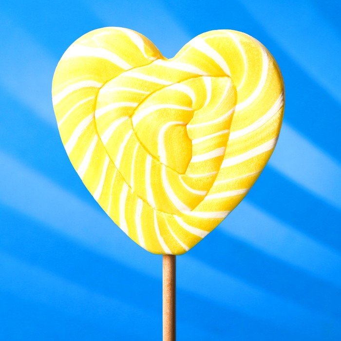Карамель на палочке 'Лолли сердце двухцветное' 70г жёлтое карамель на палочке с игрушкой лолли бокс 11г машинки конфитрейд