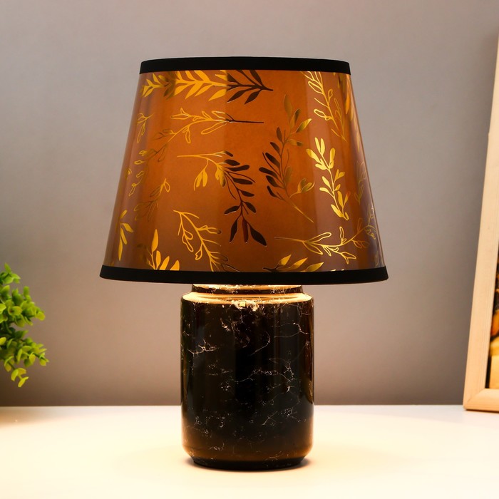 фото Настольная лампа "рейна" е14 15вт чёрный 20х20х27 см risalux