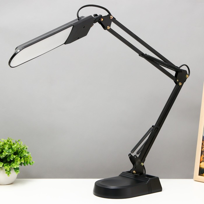 

Настольная лампа "Степ" LED 5Вт 4000К черный 22,5х8х60см RISALUX