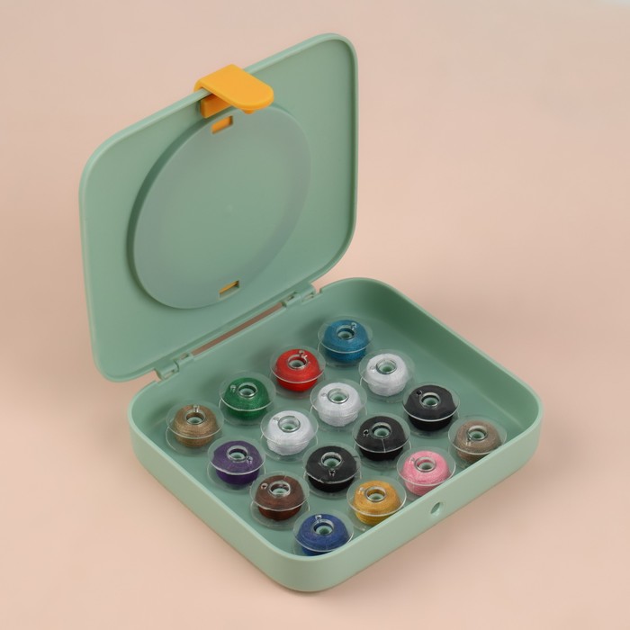 Швейный набор с лупой, 51 предмет, в двухъярусном боксе, 12 × 10,5 × 3 см, цвет МИКС