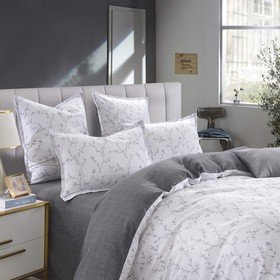

Постельное бельё евро «Амадео», размер 230х250 см, 200х220 см, 50х70 см - 2 шт, 70х70 см - 2 шт