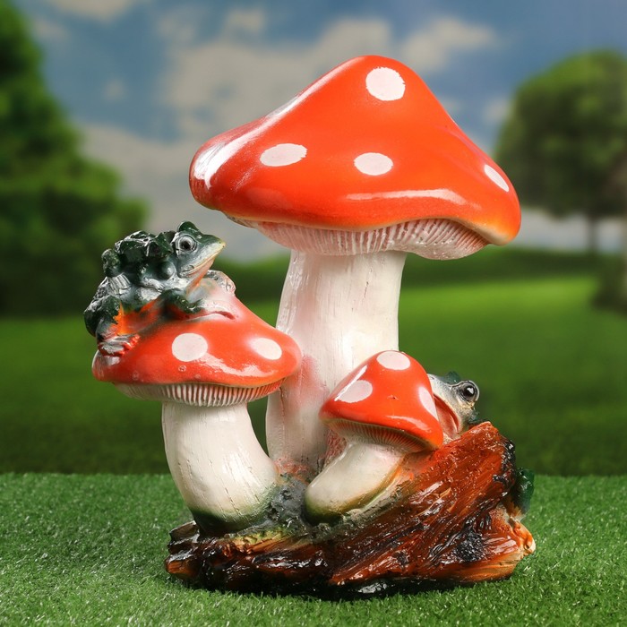 Садовая фигура Три мухомора с Лягушкой 26х19х30см ремеко фигурка декоративная садовая гриб с лягушкой