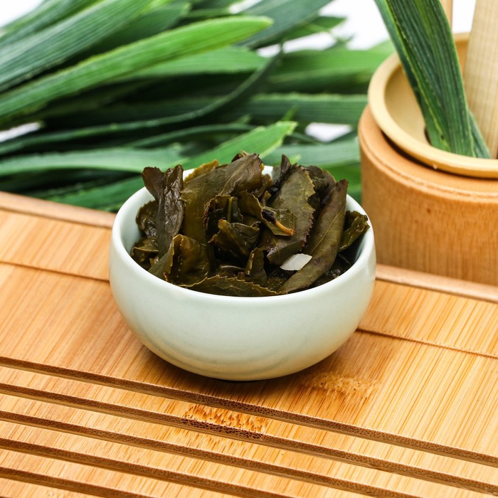 Китайский зеленый чай "Улун персиковый", 50 г