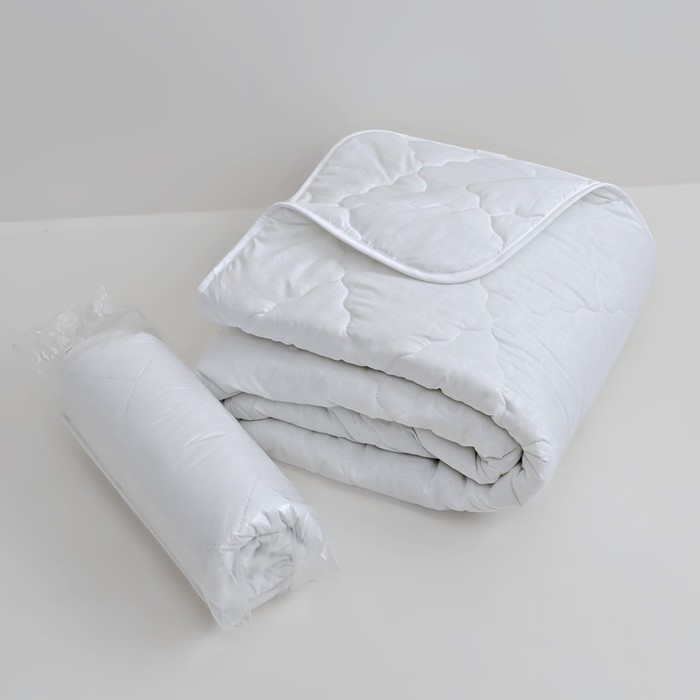 Одеяло всесезон 172х205см, файбер 150г/м, микрофибра белая 80г/м, 100% полиэстер