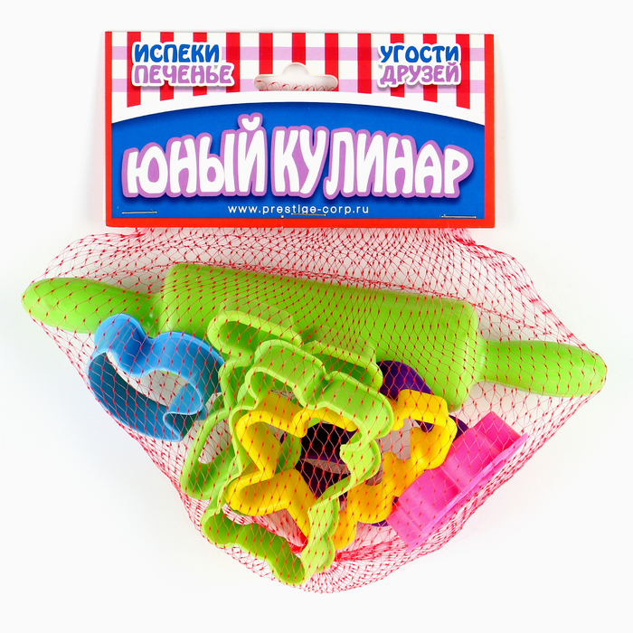 

Игровой набор, скалка и формочки (в сетке)