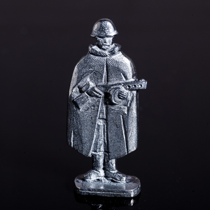 Сувенир солдатик "Рядовой в плащ-палатке" олово