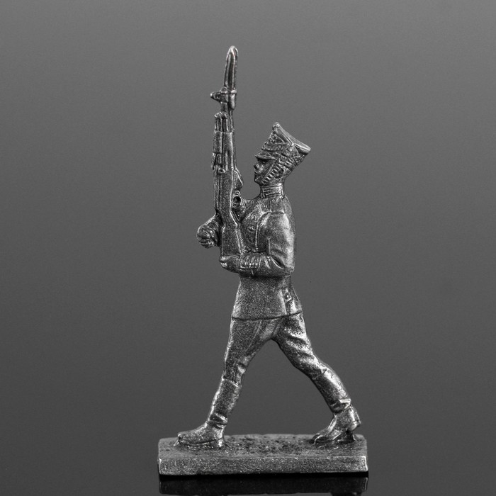 Оловянный солдатик "Рядовой"