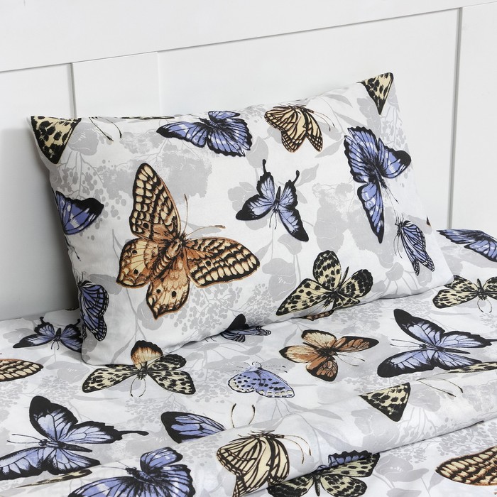 

Постельное бельё 1,5сп Экономь и Я Field butterflies 143х215см, 145х214см,50х70см-1шт,60г/м2, микрофибра