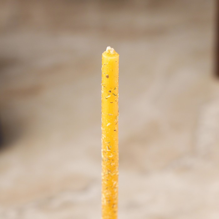 Свеча магическая восковая "Женская сила", с ромашкой, 16х0,6 см, желтый