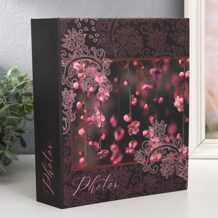 

Фотоальбом на 200 фото 10х15 см, пластик. листы "bloom" Сакура