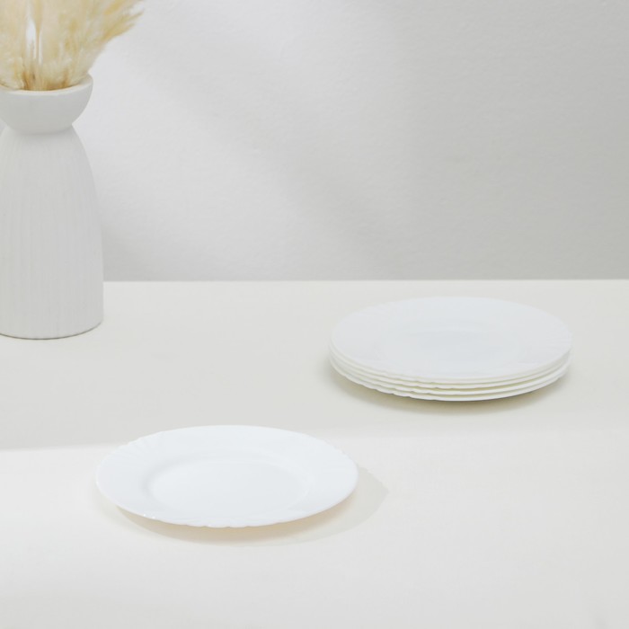 набор обеденных тарелок luminarc cadix d 25 см стеклокерамика 6 шт цвет белый Набор десертных тарелок Luminarc CADIX, d=19,5 см, стеклокерамика, 6 шт, цвет белый