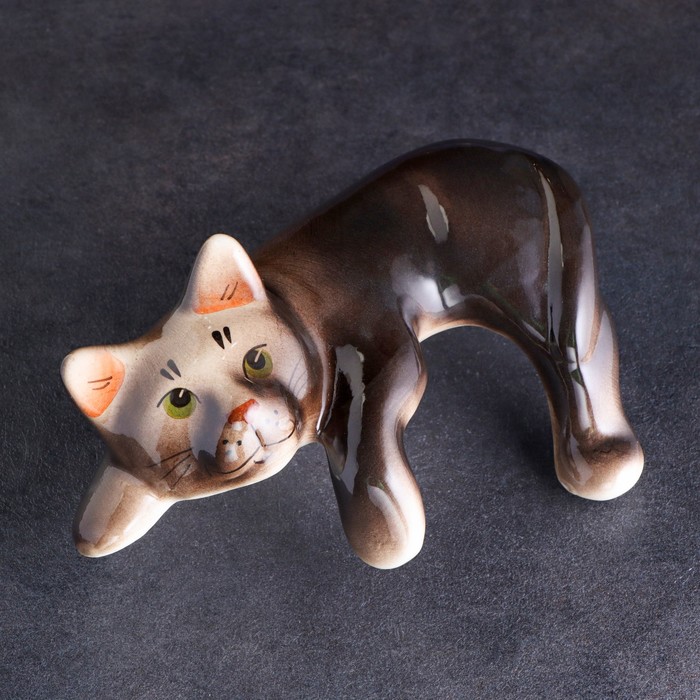 Статуэтка фарфоровая Кот Васька чёрный, 17 см статуэтка фарфоровая кот барсик рыжий 20 см