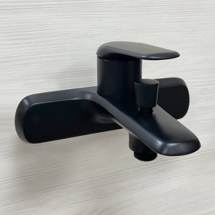 Смеситель для ванны Comforty FE074E-CMT, картридж 35 мм, черный матовый, без аксессуаров