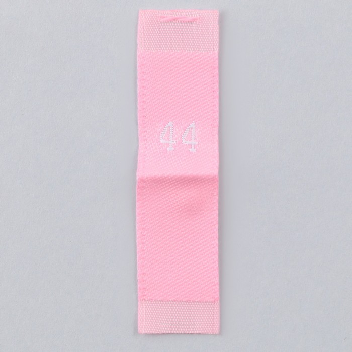 Нашивка текстильная «44», 4.6 х 1.1 см, цвет розовый