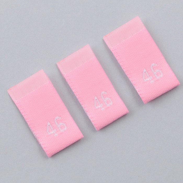 Нашивка текстильная «46», 4.6 х 1.1 см, цвет розовый