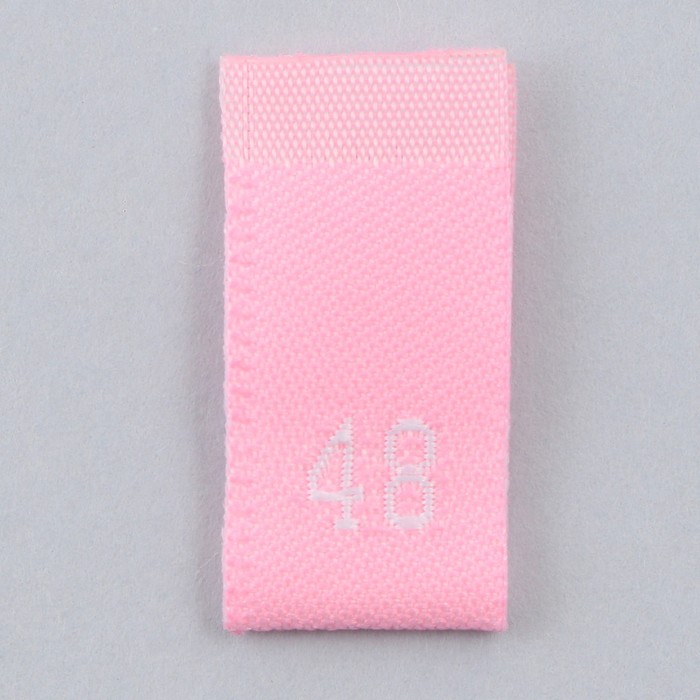 Нашивка текстильная «48», 4.6 х 1.1 см, цвет розовый