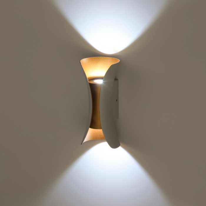 Декоративная подсветка светодиодная 10Вт 3500К белый/золото IP54 для интерьера, фасадов зданий