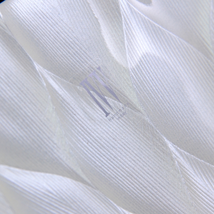 Блюдо "Лотос", жемчужно-белое