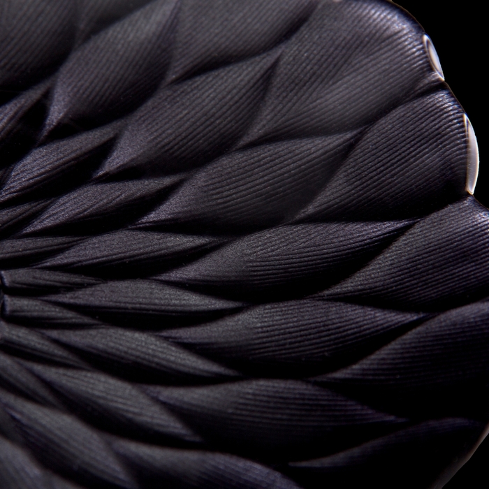 Тарелка "Лотос", черная