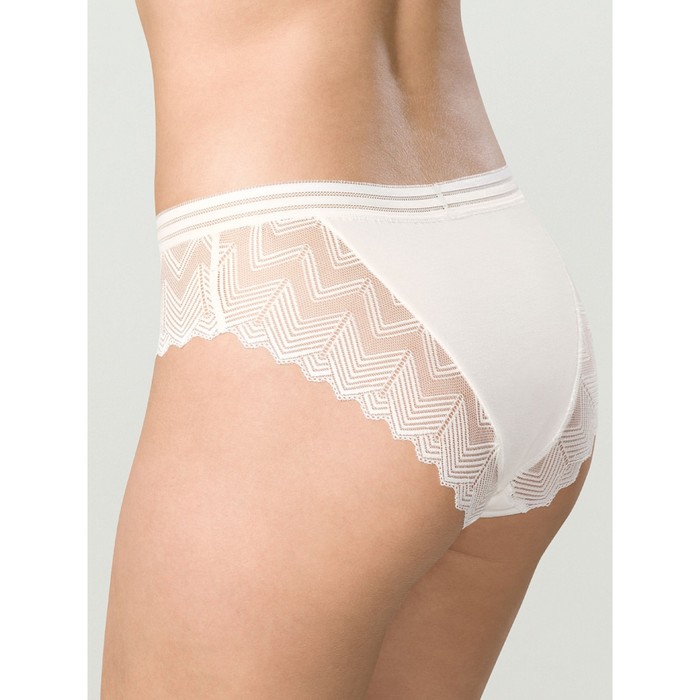 фото Трусы женские, размер 52, цвет молочный pelican