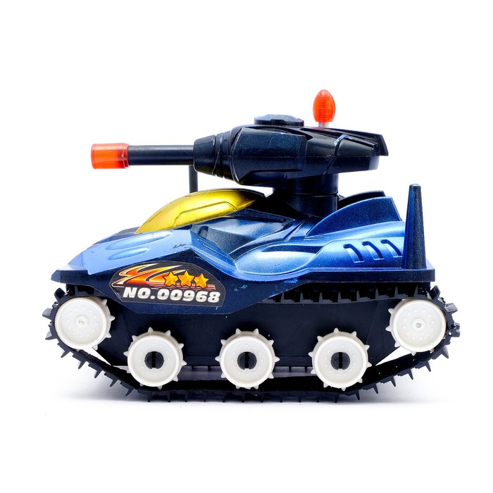 Танк "Космический", световые эффекты, работает от батареек, МИКС