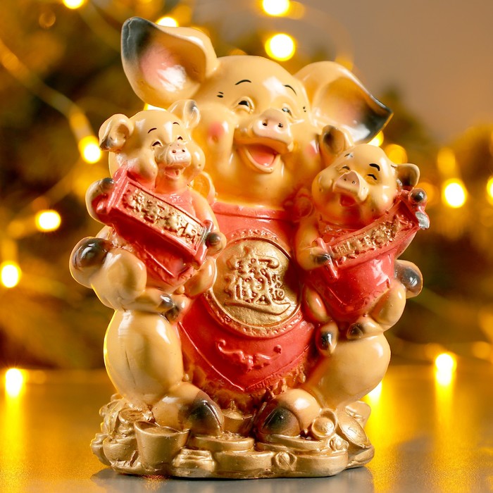 Копилка "Свинка с детьми"