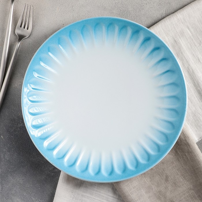 Тарелка обеденная 27 см "Изобилие", цвет голубой