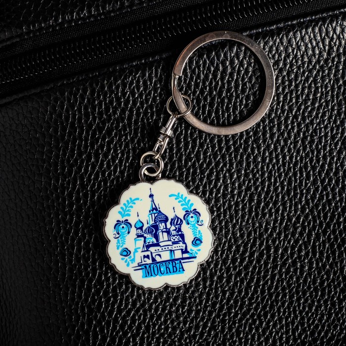Брелок, роспись краской «Москва»
