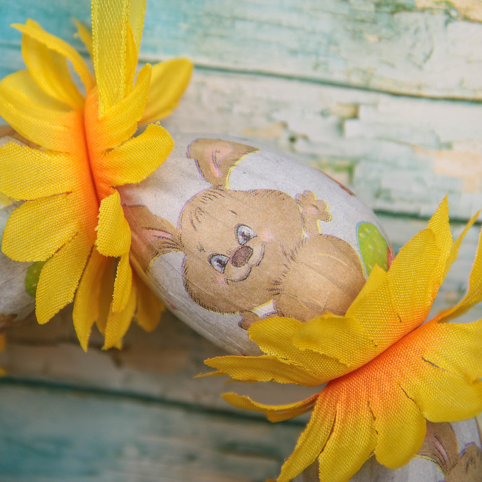 Сувенир - пасхальное панно "Пасхальный кролик" d=14 см