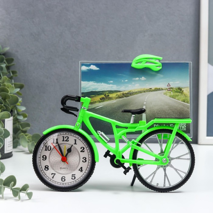 Фоторамка пластик с часами Велосипед МИКС 10х15 см, 5,6х21,5х18 см