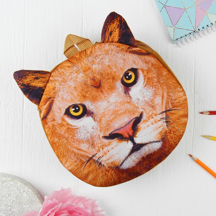 Мягкий рюкзак "Львица"