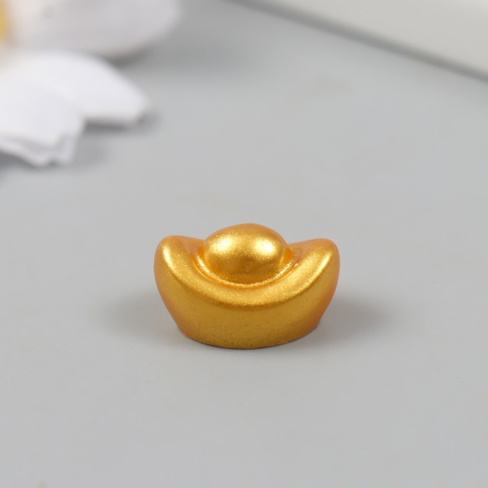 Сувенир полистоун Слиток золота 1,9х1,3 см копилка слиток золота 19х7х4см