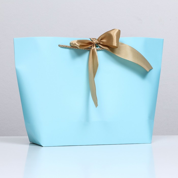 Пакет подарочный с лентой 26 х 25 х 11 см Голубой пакет подарочный с лентой бирюзовый 37 х 25 х 11 см
