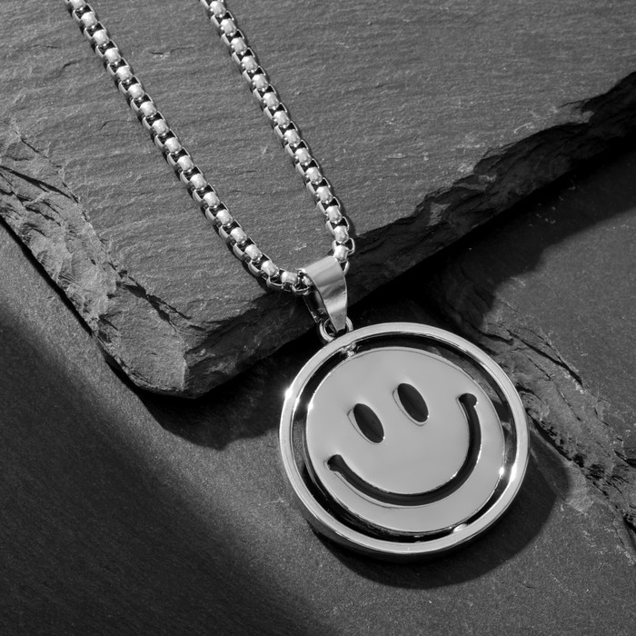 Кулон «Эмодзи» улыбка, цвет чёрный в серебре, 70 см кулон крест прямой цвет чёрный в серебре