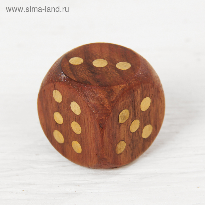 

Дерево шкатулка-кость с 5-ю кубиками 8х8х8 см