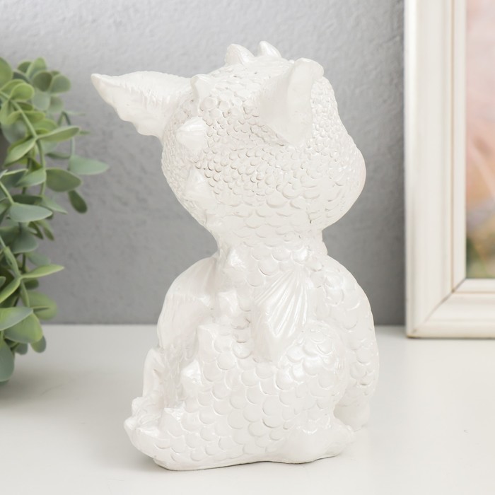 

Фигурка "Дракоша" 17,5х11,5х12,5 см, белый
