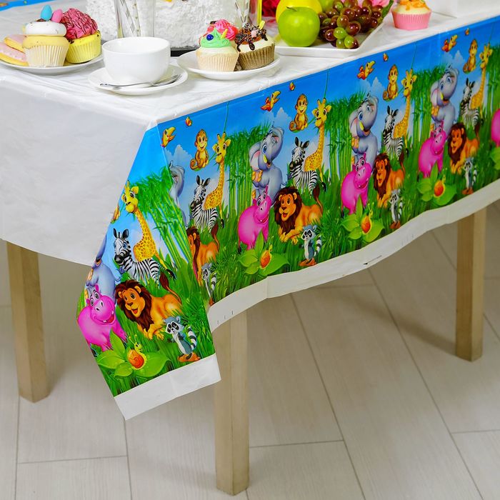 Скатерть "Веселые животные"
