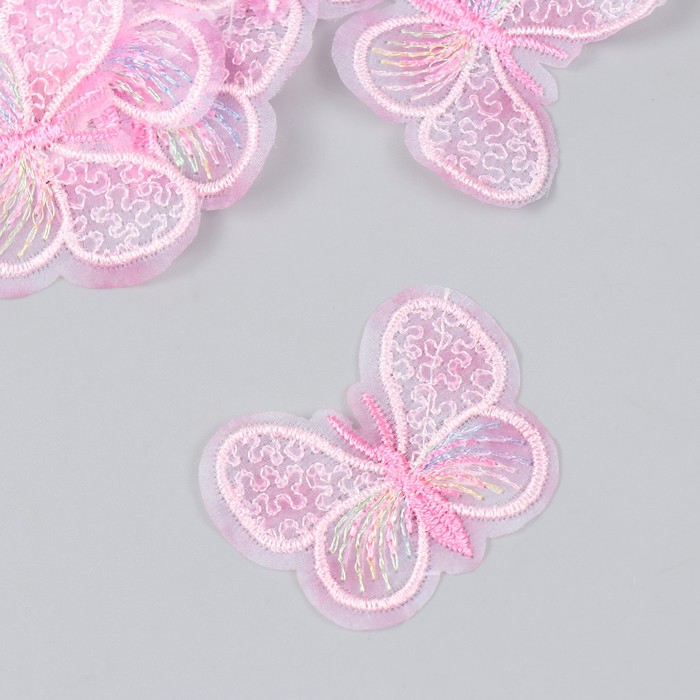 Декор для творчества текстиль вышивка Бабочка розовая 4,5х4 см