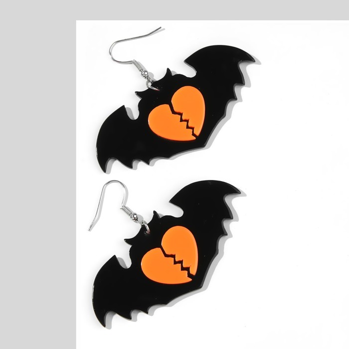 Серьги акрил «Летучие мыши» с разбитыми сердцами, цвет чёрно-оранжевый в серебре