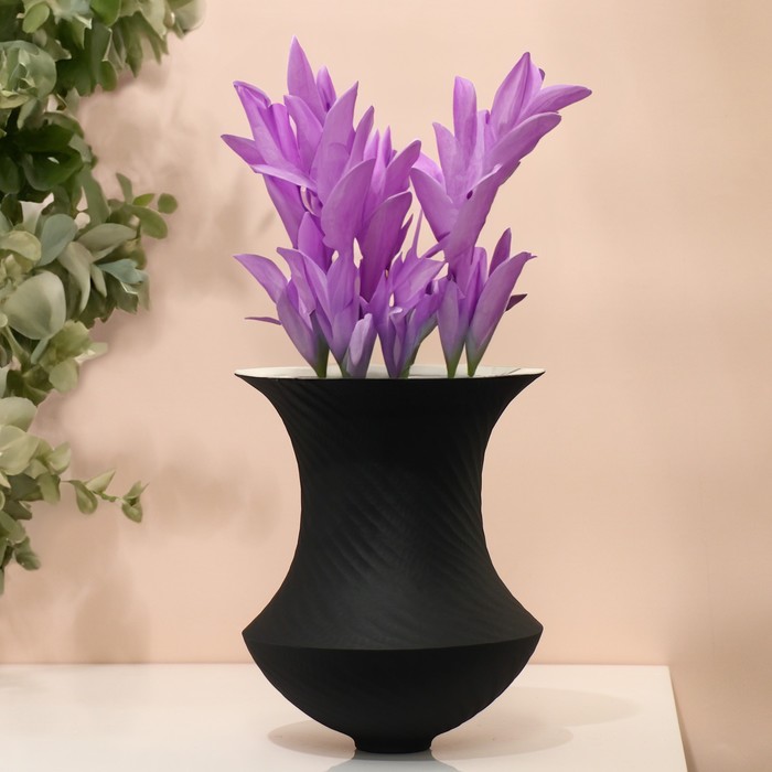 Декоративная ваза «Деметра», цвет черный