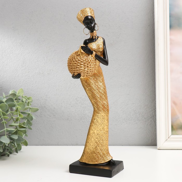 Сувенир полистоун Африканка с круглым плетёным кувшином золото 33х9,5х9,5 см
