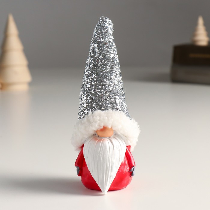 Сувенир полистоун Дедушка Мороз в красной шубе, колпак с мишурой 4,5х4х14 см