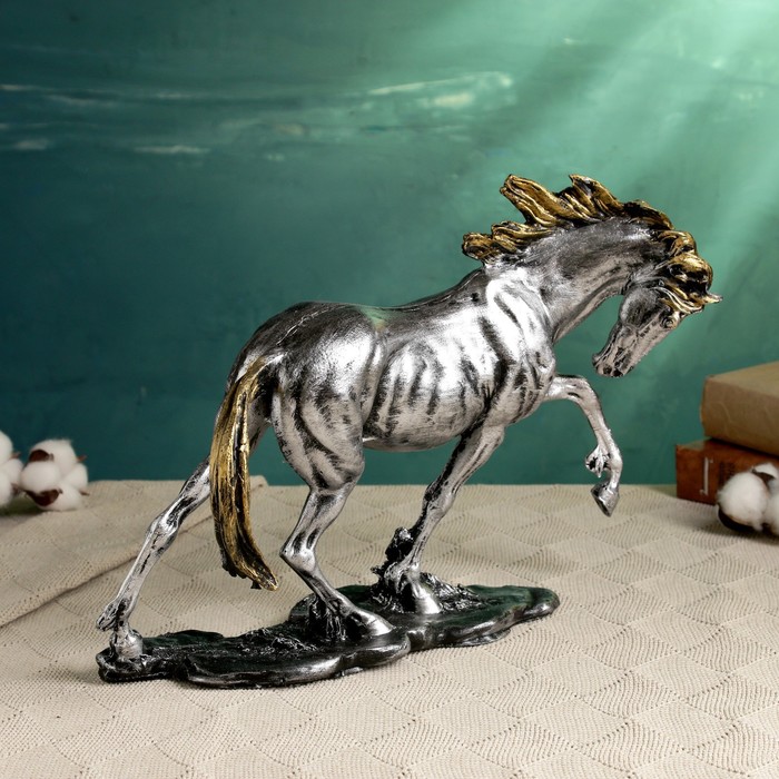 Фигура Конь гарцующий серебро, 35х27см