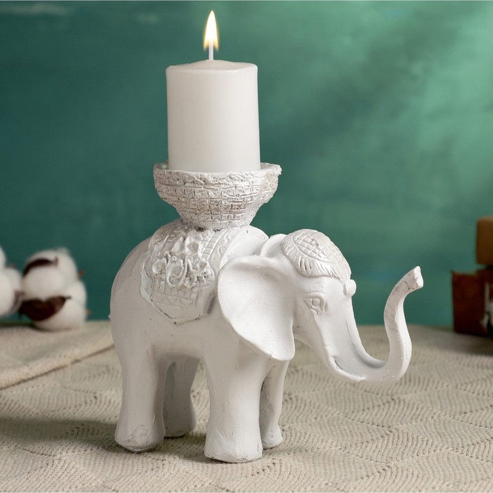 Подсвечник Слон белый, 13х19см, для свечи d=4 см