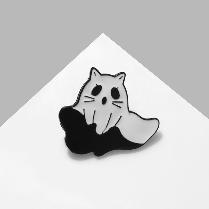 значок медвежонок цвет белый в чёрном металле Значок «Привидение» котёнок, цвет чёрно-белый в чёрном металле